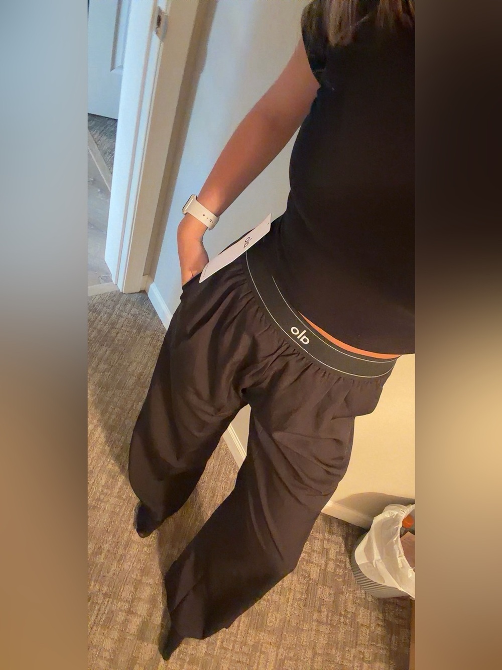 ALO BLACK PANTS NWT